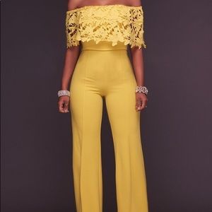 NWOT Yellow jumpsuit Sz S